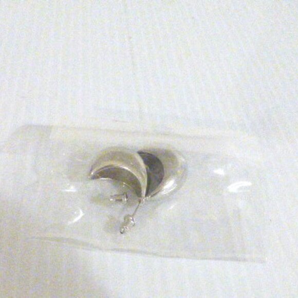 .925 TEARDROP Earrings Silver Tone w/ .925 Posts & Gift Pouch Stocking Stuffer - Picture 5 of 10